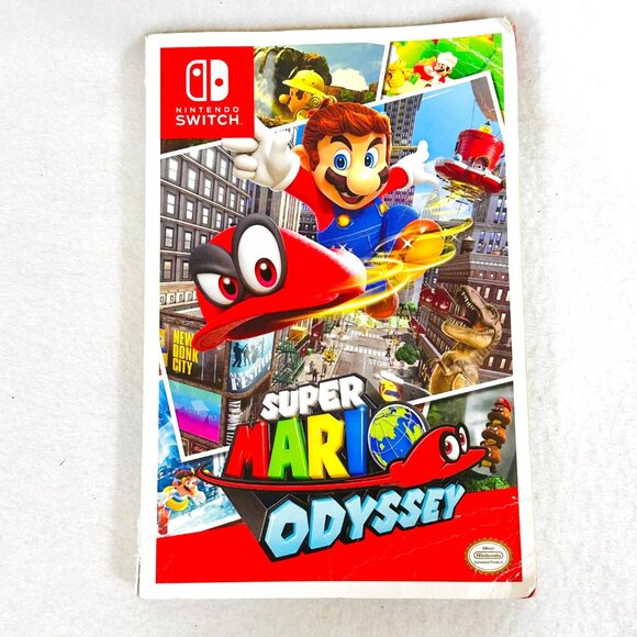 Nintendo Switch Super Mario Odyssey Official Game Guide (2017) - Picture 1 of 8